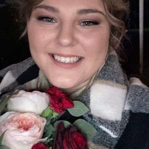 Meet your Posher, Regan